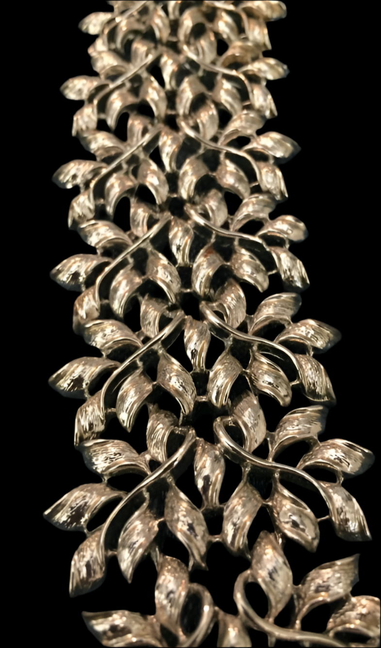 Great Silver Leaf Link Bracelet 60s Vintage