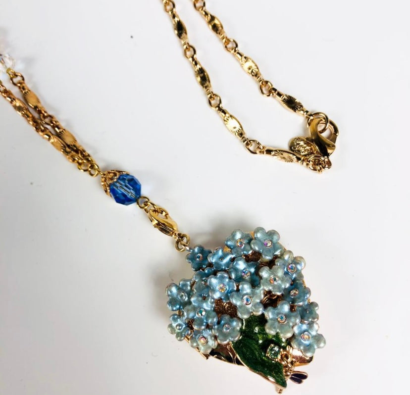 Vintage Retired Kirk’s Folly Locket Necklace.