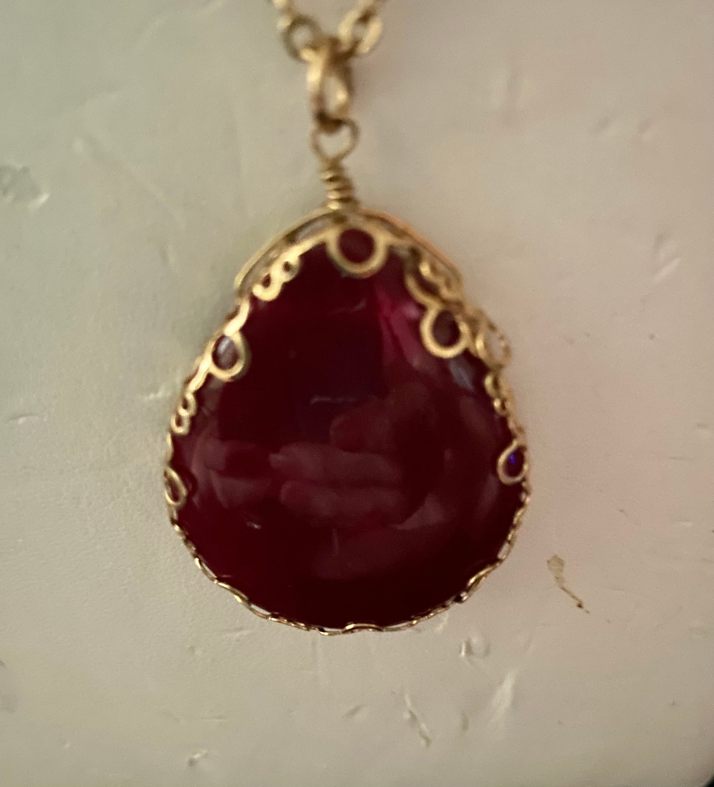 Vintage Long Goldtone Necklace W/Large Dark Red Stone