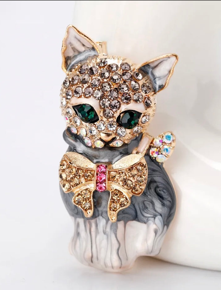 Adorable Jeweled Kitty