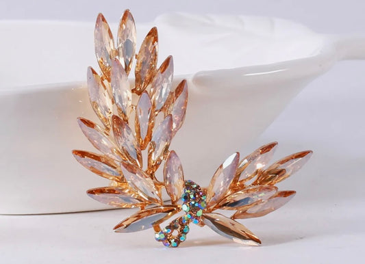 Retro Champaign Leaves Brooch