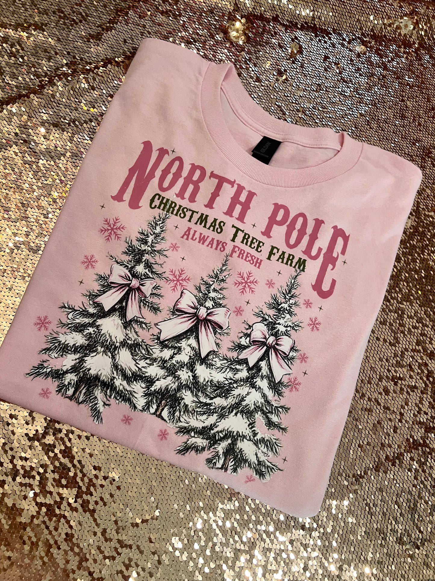 North Pole 3 Trees. Size XL Pink Shirt