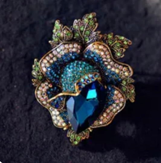 Blue heart brooch