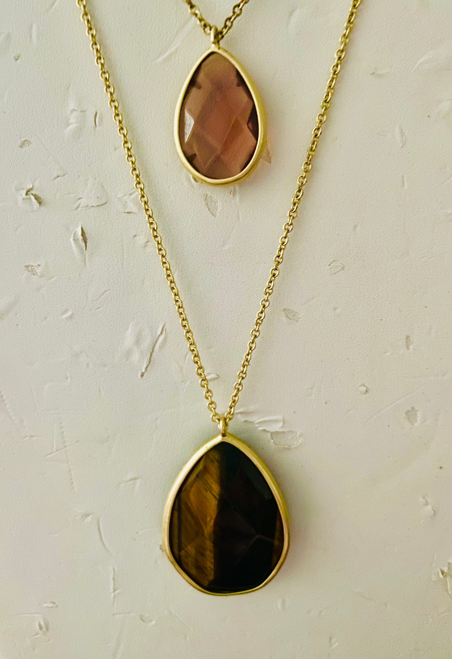 Gold-tone Large Amber Tone Stone Necklace