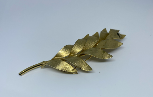 Vintage Goldtone Leaf Brooch